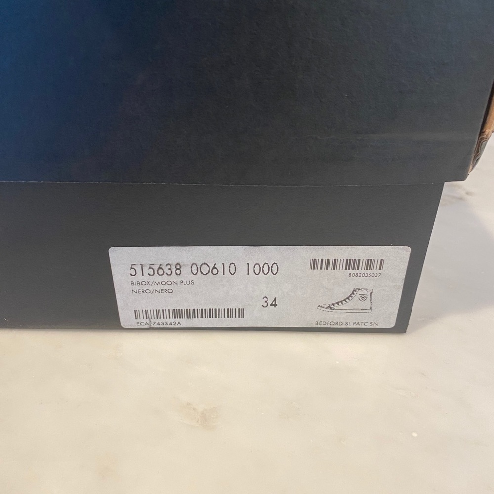 🎉Host Pick 🎉Saint Laurent Sneakers - Picture 6 of 16